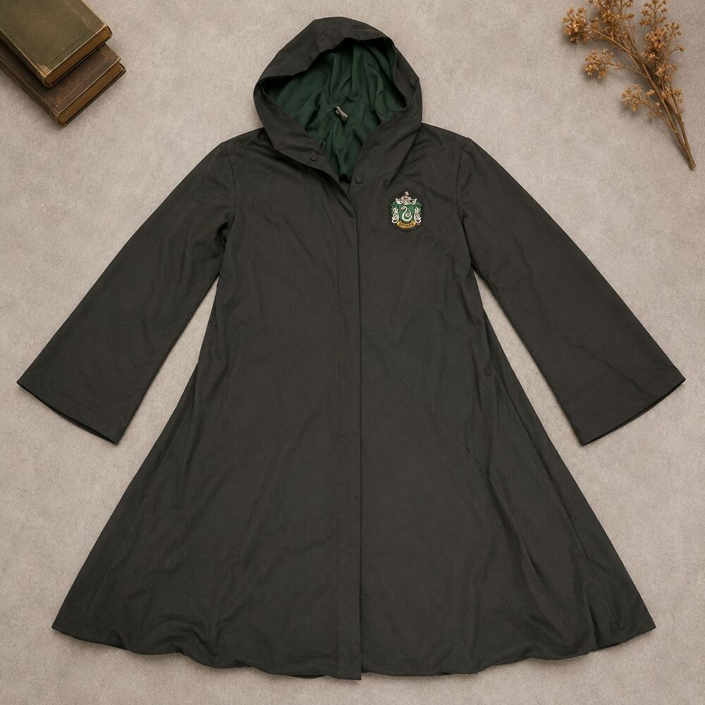 Universal Orlando Harry Potter Slytherin Adult Hooded Robe Black Size S Costume